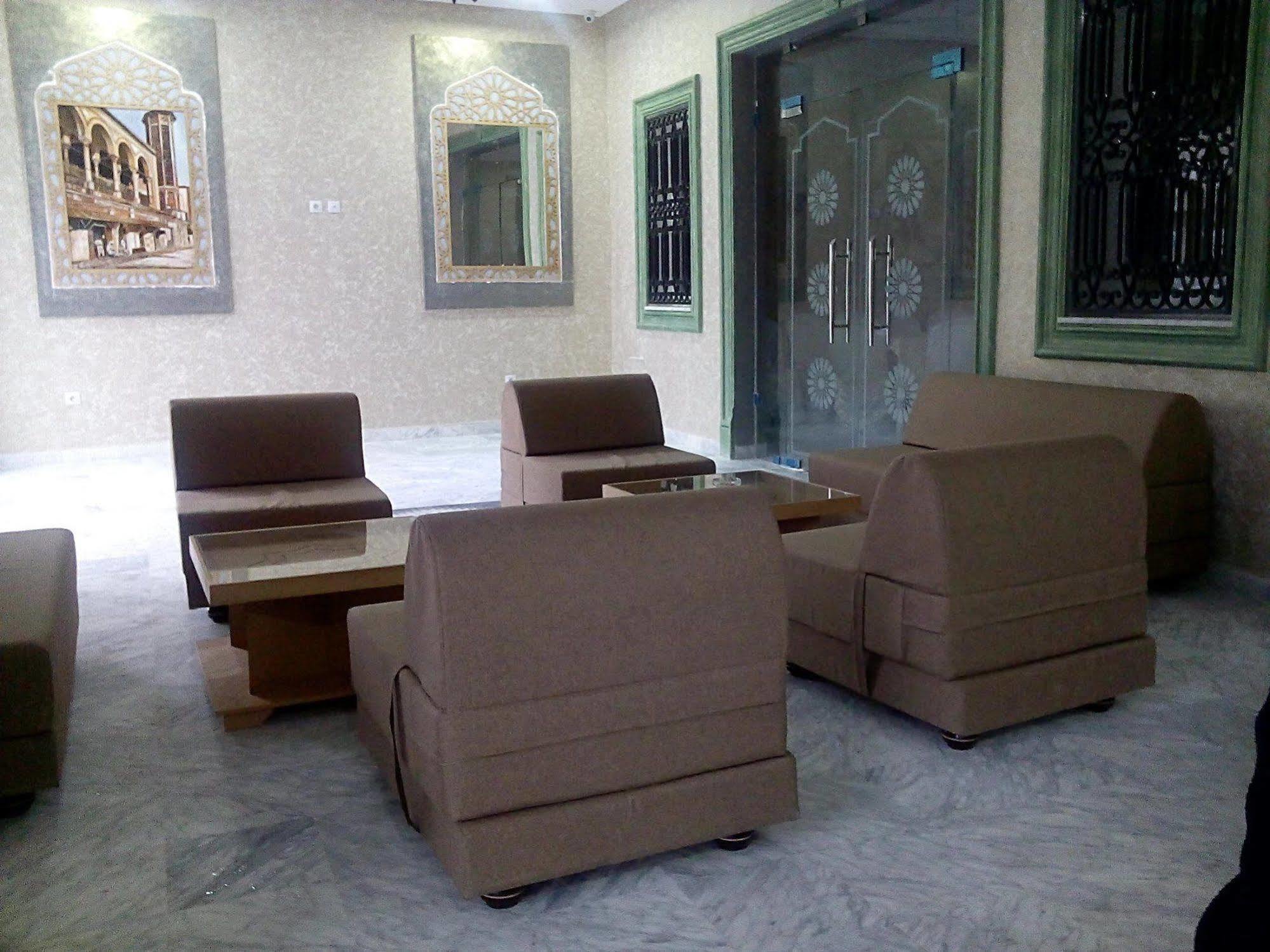 Hotel Saheb Ettabaa Tunis Extérieur photo