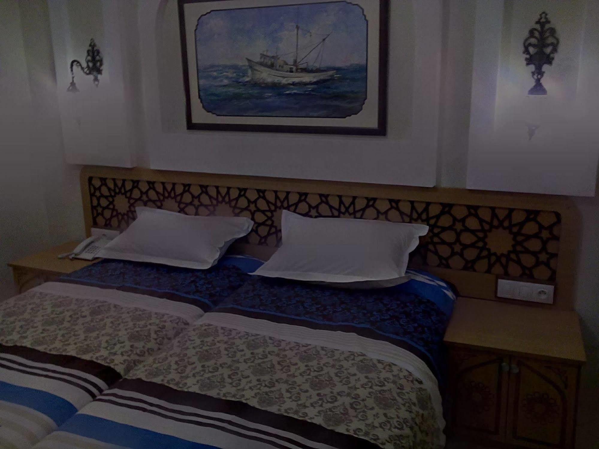 Hotel Saheb Ettabaa Tunis Extérieur photo